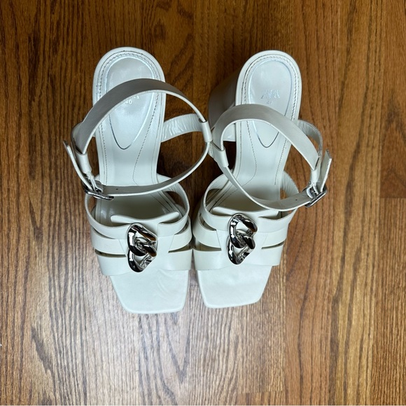 Zara Strappy chunky platform heeled sandal size 9us - Picture 3 of 8